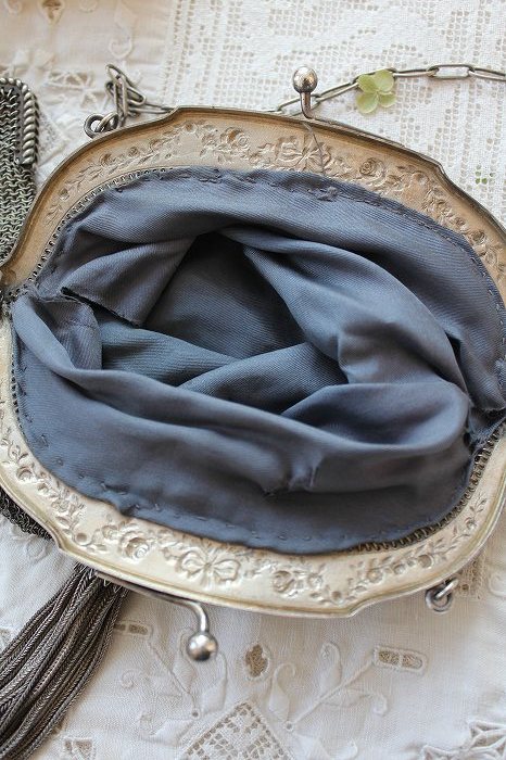 フランスアンティーク ローズガーランドとリボンのシルバーメッシュの