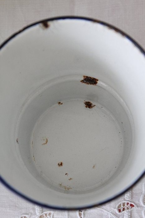 ドイツアンティーク 勿忘草のサボンラック」ココン・フワット