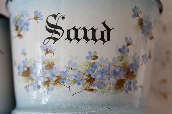 ドイツアンティーク 勿忘草のサボンラック」ココン・フワット