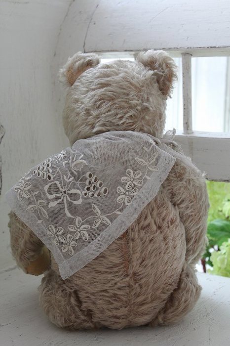 ヴィンテージ。藁の詰め物のテディベア。シュタイフのフォルム ヴィンテージ。藁の詰め物のテディベア。シュタイフのフォルム