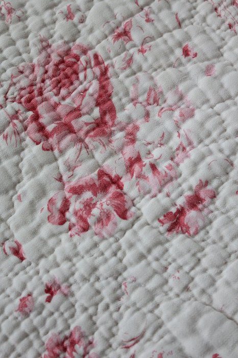 イギリスアンティーク ダーラムキルト はぎれ」ココン・フワット