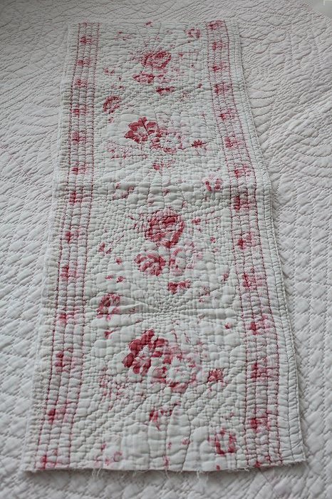 イギリスアンティーク ダーラムキルト はぎれ」ココン・フワット