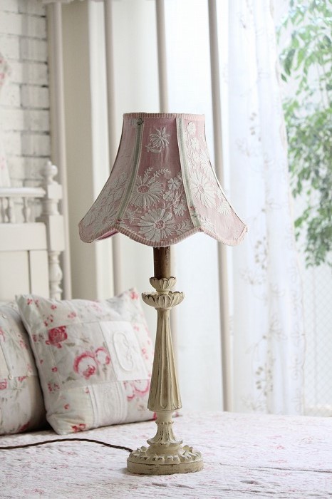 40年代 フランス アンティーク 美麗なレースモチーフの可愛いアトリエランプ＊ 大人用W70) フランス アンティーク ヴァランシエンヌレース