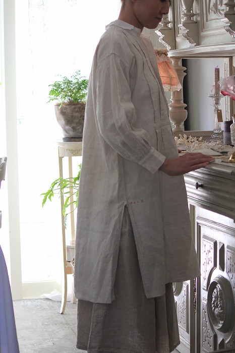 フランスアンティーク リネンシャツ」ココン・フワット Coconfouato