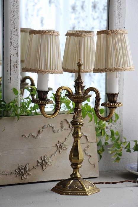 フランス アンティーク　燭台　青銅　シェード　卓上ランプ 照明