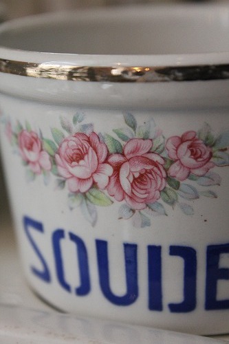 フランスアンティーク陶器のサボンラック」ココン・フワット