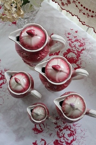 フランスアンティーク バルボティーヌの薔薇のピッチャー」ココン