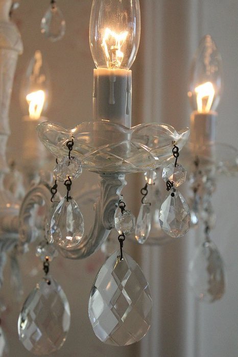 シャンデリア　シャビーシック 定価46200円→32000円 シャビーシックシャンデリア ホワイト Reine